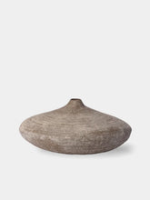 Load image into Gallery viewer, Costa Vase