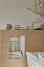 Load image into Gallery viewer, Paz Pedestal