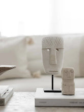 Load image into Gallery viewer, Sandstone Face Sculpture