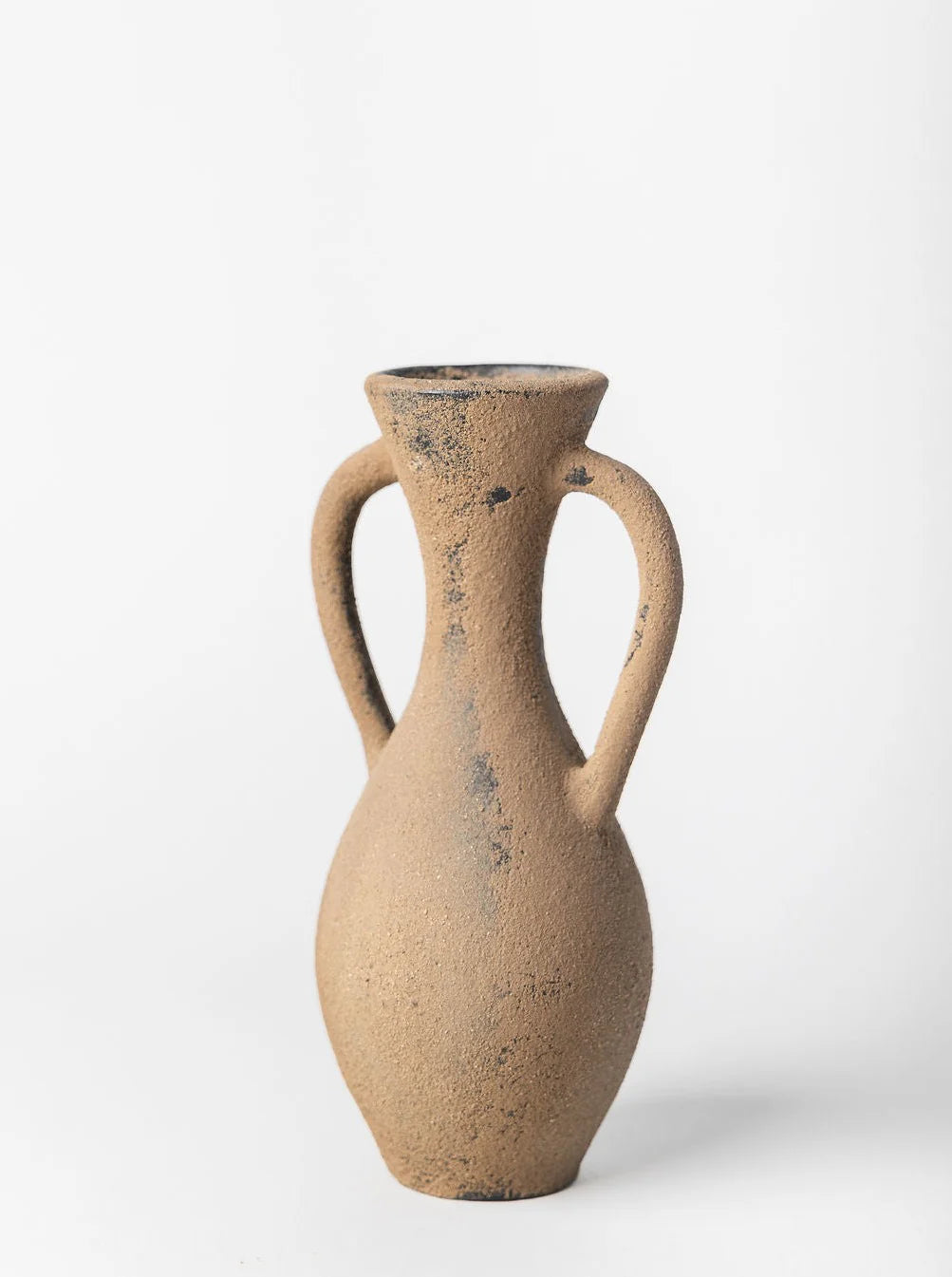 Amil Vase